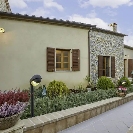 度假居 La Smarrita Dei Carradori By Interhome